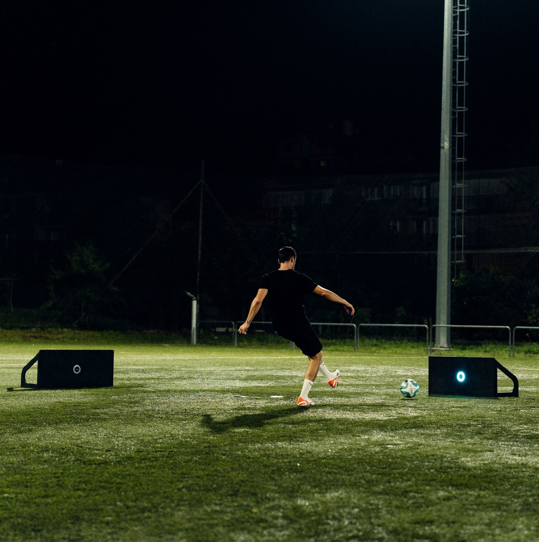 Smart Rebounders vs. Traditional Rebounders: What a Modern Academy Needs